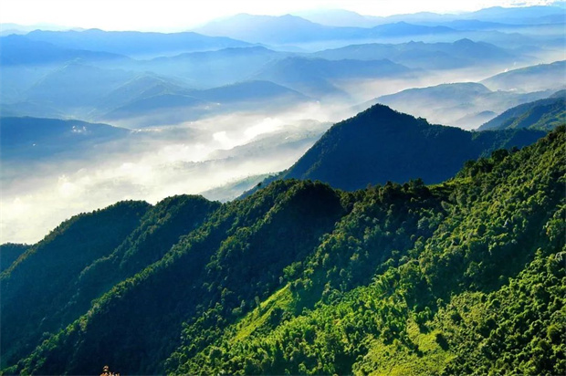 云南旅游,云南旅行社,云南团建公司,云南会议公司,玉溪旅游,玉溪旅行社,玉溪团建公司,玉溪策划公司：旅居玉溪：做山水盛宴间的鲜味美食家