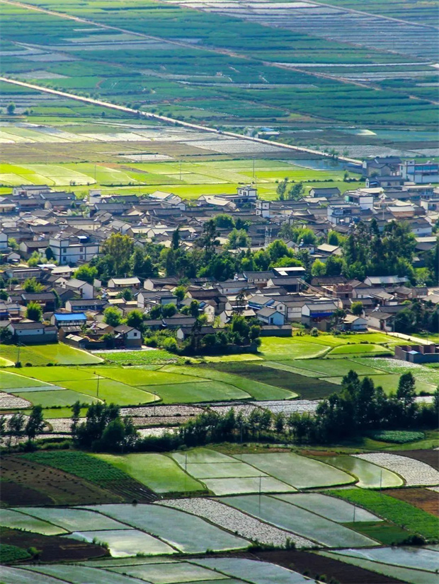 云南旅游,云南旅行社,云南团建公司,云南策划公司,云南会议会展,云南活动执行,大理旅游,大理旅行社,大理团建公司,大理策划公司,大理会议会展：夏游洱源，邂逅清凉与诗意